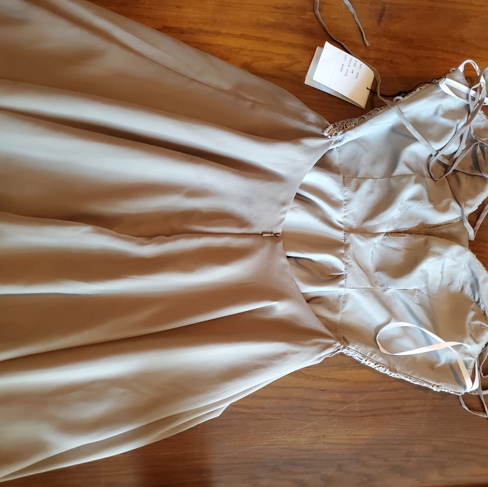 ALYCE Paris NWT Hand Beaded Gown - Picture 16 of 16